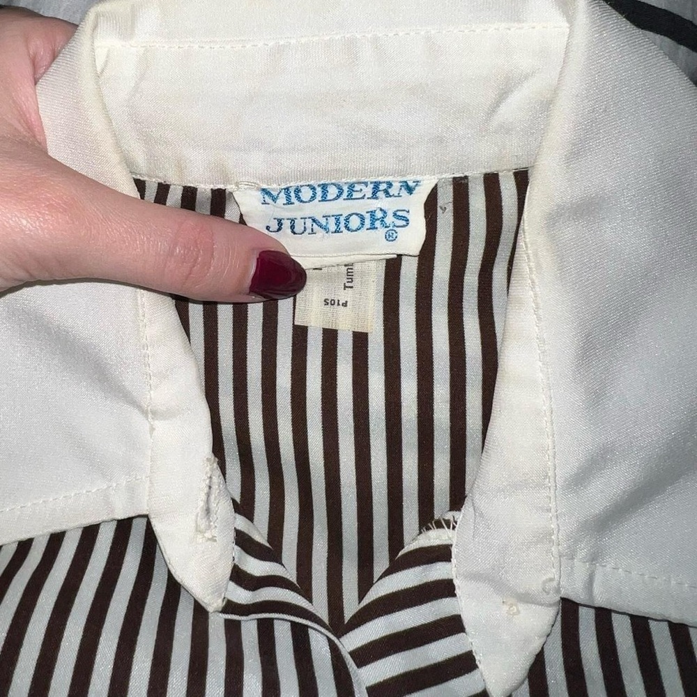 Vintage Striped Blouse - Picture 7 of 8